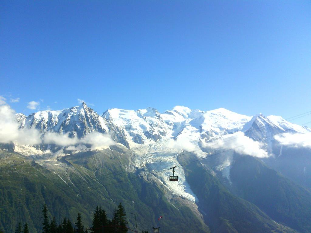 Hotel Du Clocher Chamonix Bagian luar foto