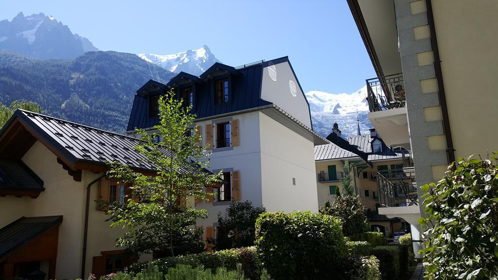 Hotel Du Clocher Chamonix Bagian luar foto